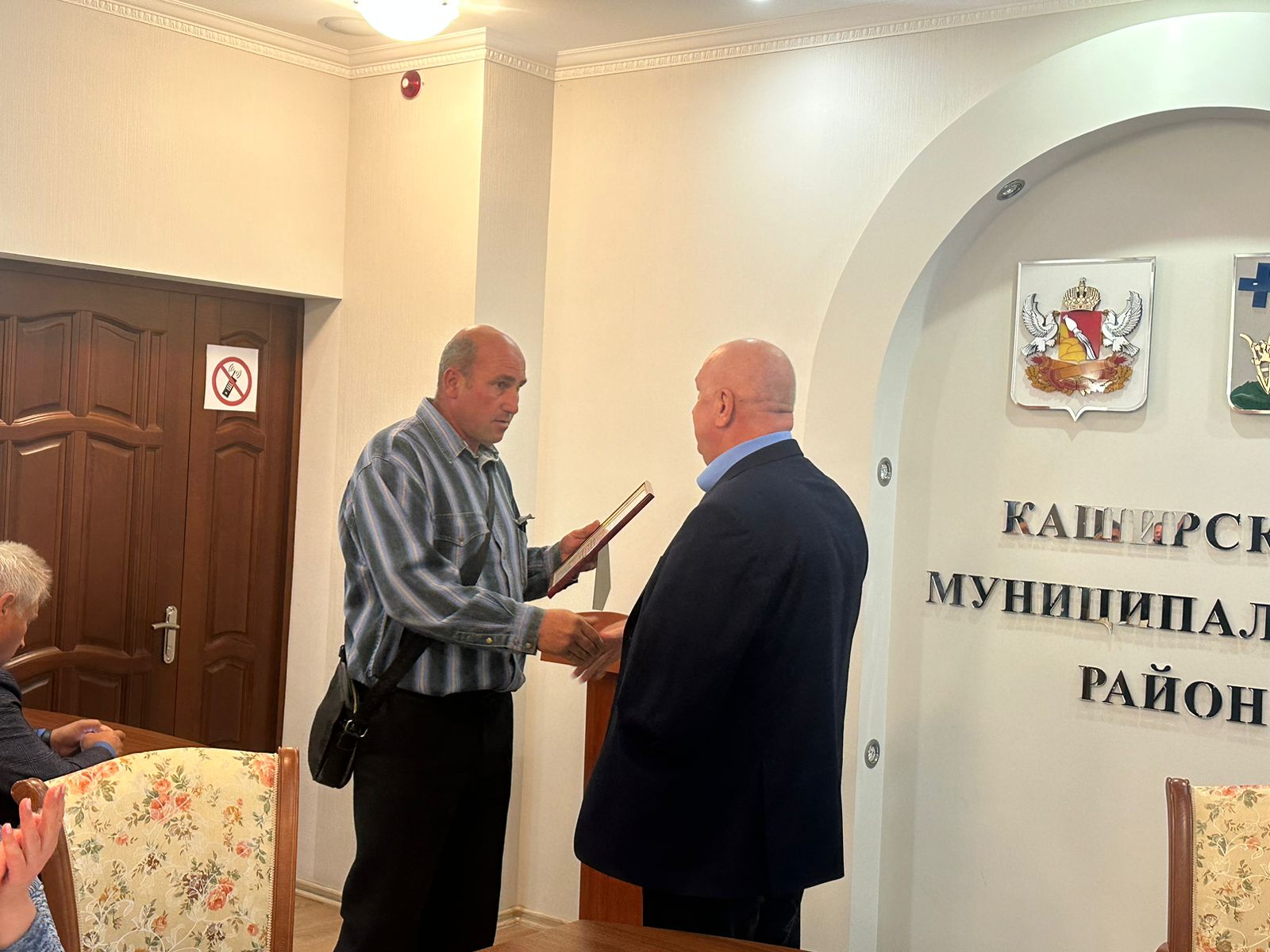 Председатели ТОС Старинского сельского поселения получили благодарственные письма от губернатора Воронежской области.